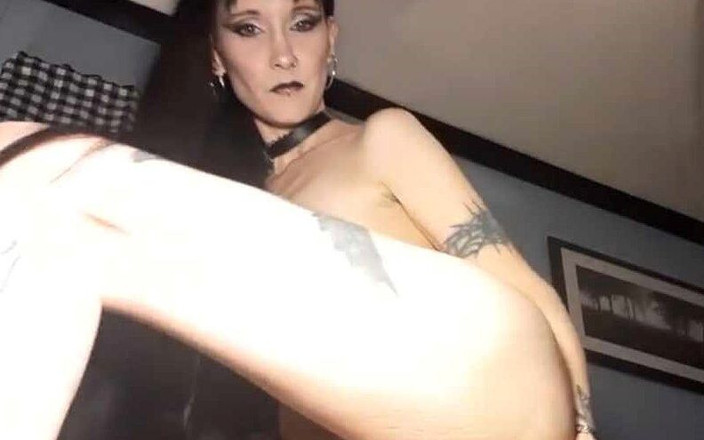 PandoraSG: Zpocená noha pochoutky a otrokyně úkol