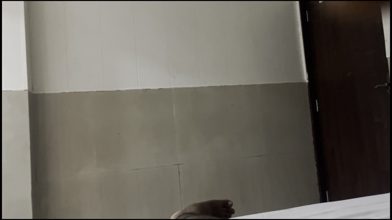 NikiRathod: Die Meisten Mögen Auf Dieser Website, Die Sexy Natürliche Titten...