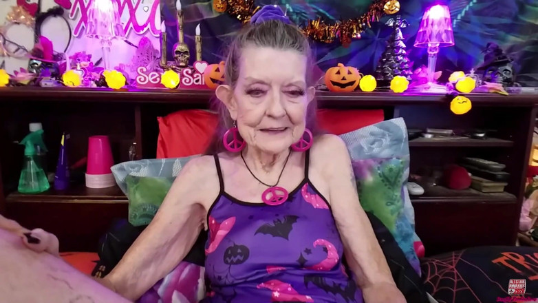 Sexy Sandra N Sir Christopher: 2025 halloween anal foda diversão