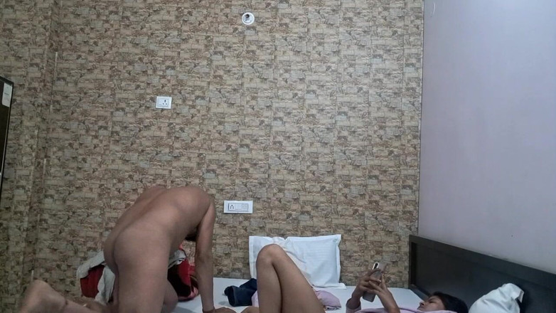 Busty mom: Aldatan karısı için Hintli video