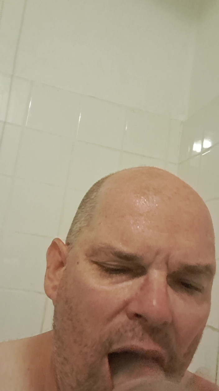 Fickspecht: Fun in the Bathtub