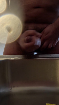 Afwassen met plassen en klaarkomen