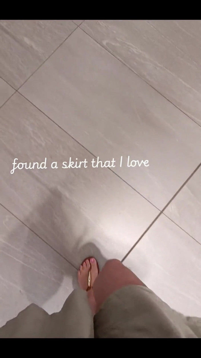 Kinky Lyrical: Skirt That I Love