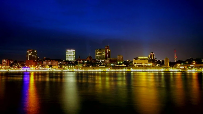 Fuck cumshot party: Ggg John Thompson - Girls in Get Wild in the Dark,...