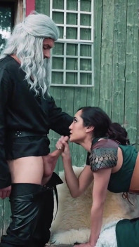 Chloe Amour lấy con cu dài của Geralt cho đến khi anh ta lấp đầy âm hộ của cô ấy với tinh dịch - phim nhái cosplay khiêu dâm phù thủy