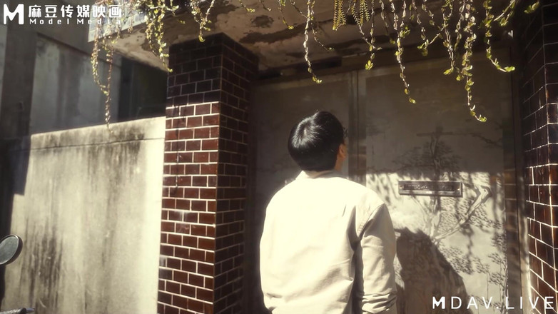 ModelMedia Asia: Man-0005 赤裸