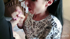 YSP Studio: Спонтанный минет и глотание спермы на Stairwell