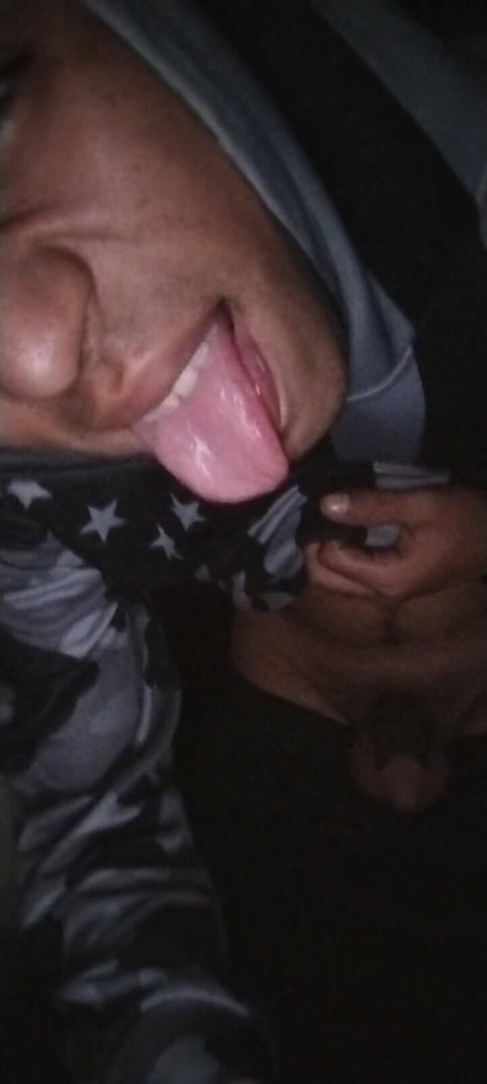 AlexAlejandro13: Приходьте давайте переночувати разом