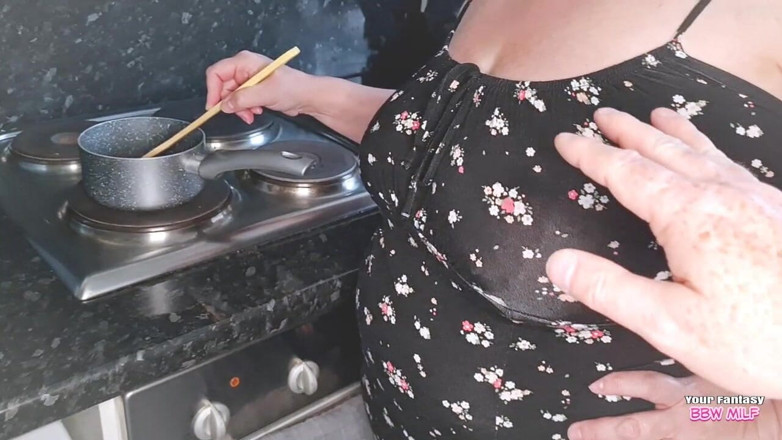 BBW_Wife: おばさんのシアーパンティストッキング(自家製シアーシースルータイツ、アス、アソコ、成熟した妻継母Bbw_wife)