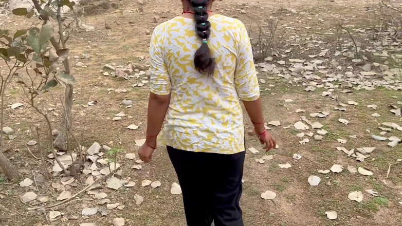 Hotty_ragini: Я просто попросила моего сводного брата дать удовлетворение после долгого времени