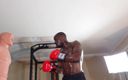 Hallelujah Johnson: Treino de boxe Ao projetar um programa de treinamento central,...