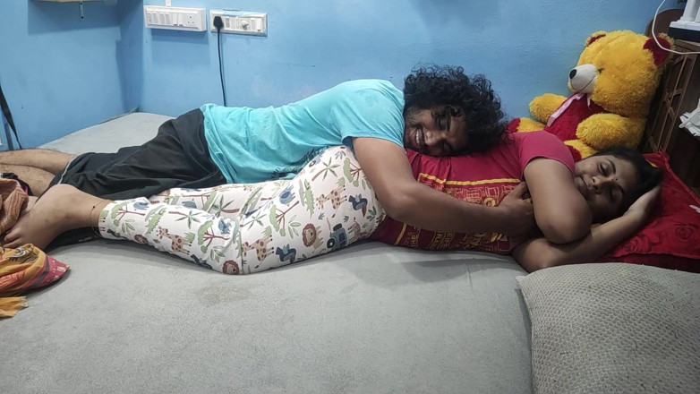 Vaishnavysharunraj: Mallu la moglie calda tette succhia romanticismo, moglie indiana tette...
