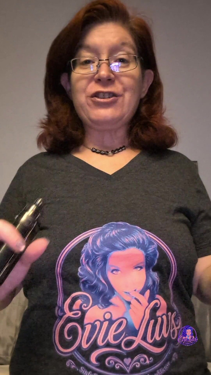 Elianna: Cuba T-Shirt dan Ulasan