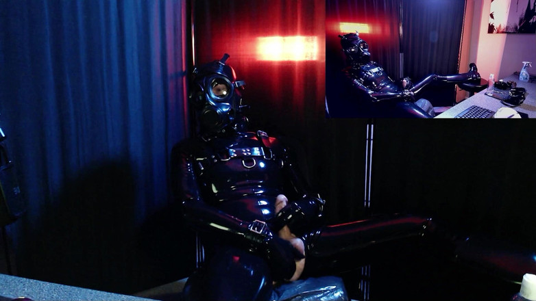 Rubberboy: Playful Gay Rubberdrone
