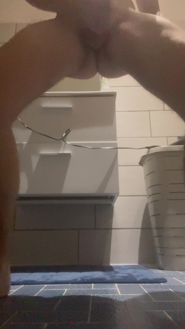 christophecamzzlo: Jag knullar ett hål