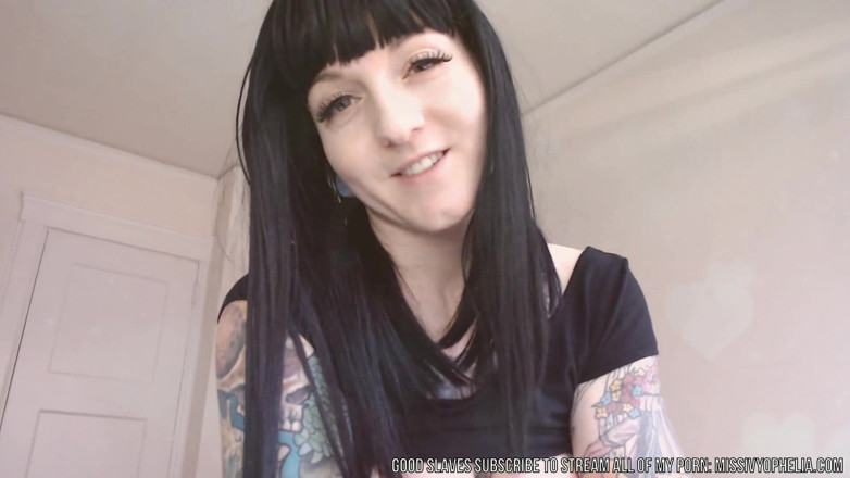 Miss Ivy Ophelia: Mesmerized into cum eating 1