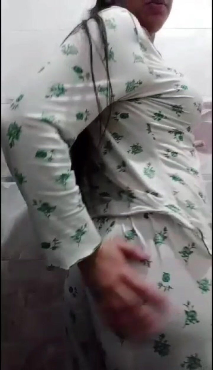 Amiramodel: Thủ dâm nóng Amira Mô hình Ả Rập