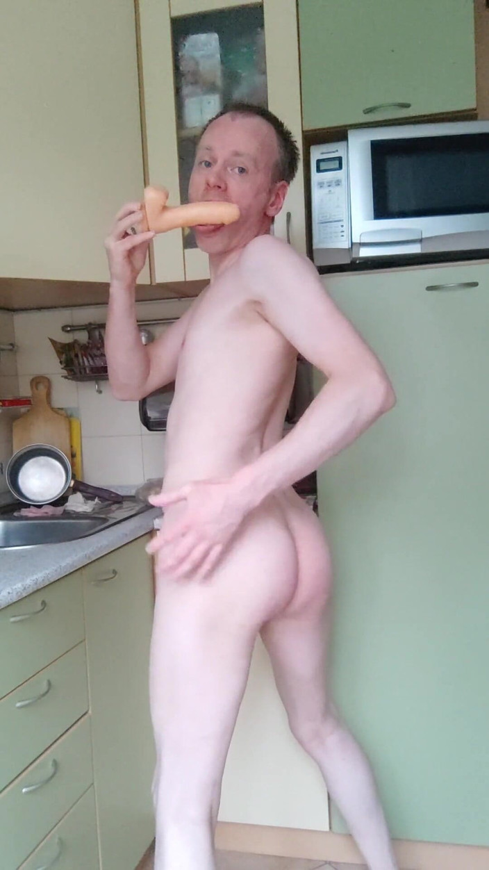 Lana Tuls Production: Lanatuls - Anální děvka a děvka - Mancunt Ass Fucking by Dildo...