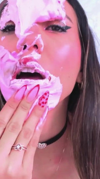 Wam!! Торт на день рождения от Martina Wam