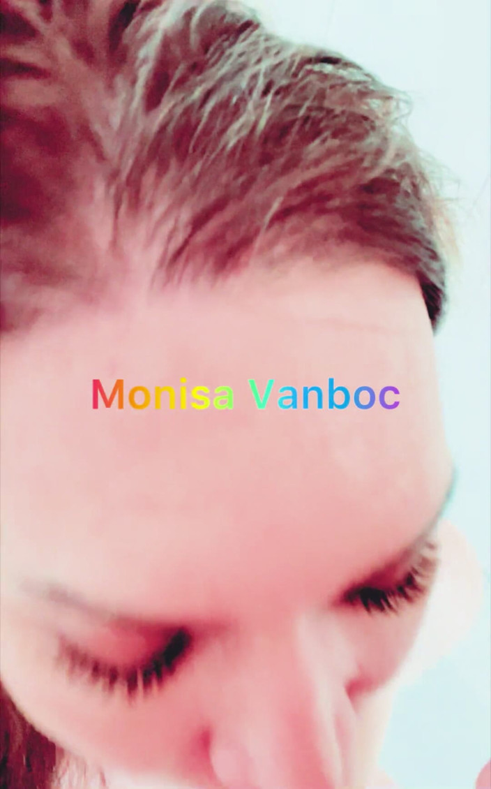 Monisa Vanboc: 오늘 아침 나는 큰 플랑드르 음경을 깊숙이 빨았다