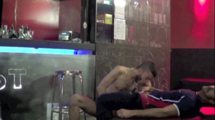 French twinks amator sextapes: Giovane ragazzo sottomesso i piedi di papà