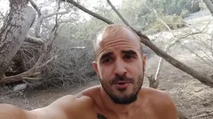 Me masturbo con algo de ayuda de distancia