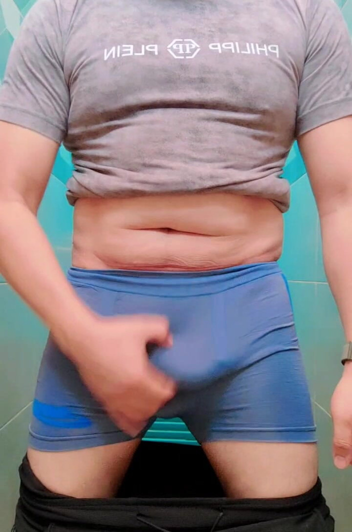 EgyptianStallion82: 玩我的鸡巴