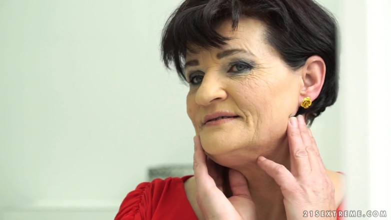 21 Sextreme: 21Sextreme lustvolle dolly bee
