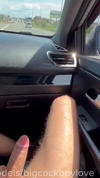 I'm Jerking off to a Taxi Driver in a Car Right on the Highway, Passers-by Spied on Me, and I Poured Cum on the Seat