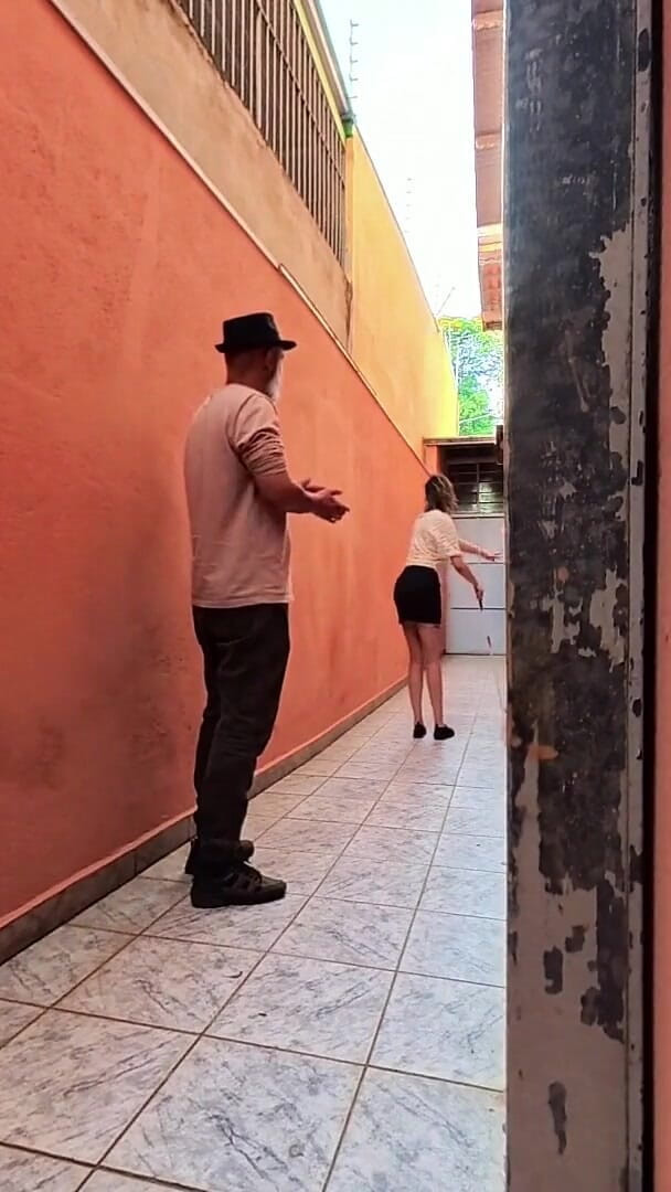Gabi SweetCouplesStories: Congelo tempo magico applaudire una ragazza cieca nel vicolo