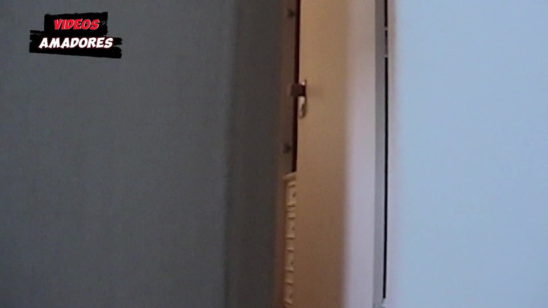 Amateurs videos: Aku merekam temanku lagi ganti baju