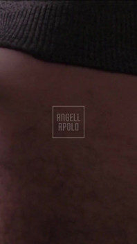 Moglie birichina che succhia il cazzo caldo dell'amico del marito