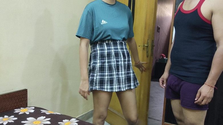 Hornycouple149: Stepdaughter Fucked by Stepfather on the Pretext of Oil Massage