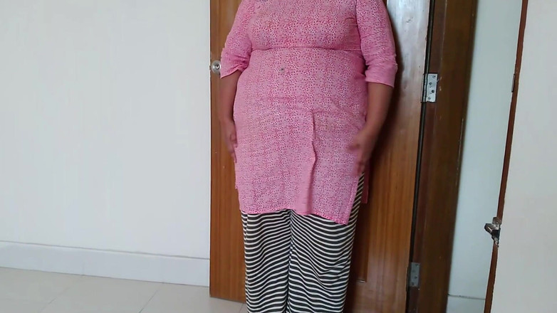 Aria Mia: वेलेंटाइन डे 2024 पर सौतेले भाई ने आयशा भाभी को बड़े स्तनों से चोदा