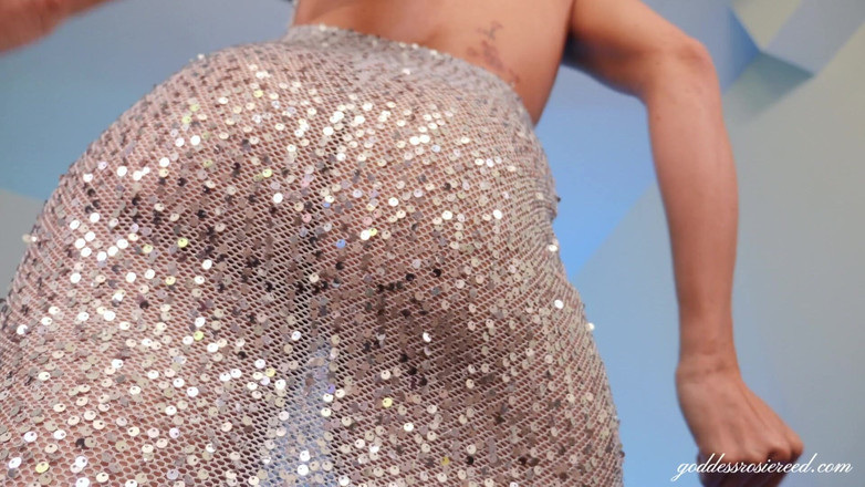 Rosie Reed: Aku punya muatan spermamu