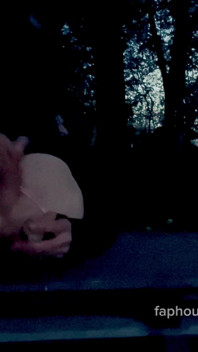 Femboy Slut Jerks off Her Anal