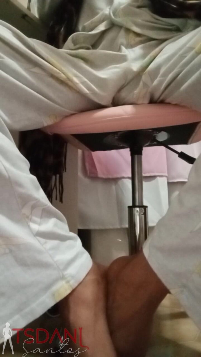 Tsdanisantos1: Il suo feticcio per i piedi super sexy