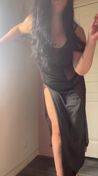 Maitresse Clara: Anda sangat kecil dalam menghadapi ketuanan saya