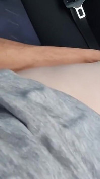 Spompinare un ragazzo nella sua macchina fino a quando non viene - prettyboi2000x