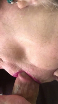 Lips Full of Passion! Loving Close-up BJ!