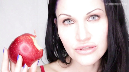 Lady Mesmeratrix Official: 에로 사과