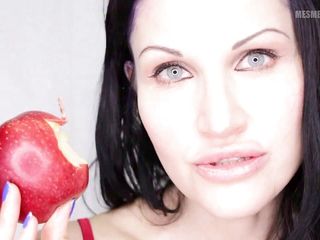 Lady Mesmeratrix Official: Erotic apple