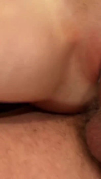 Sexy fotomodelka miluje tvrdý sex