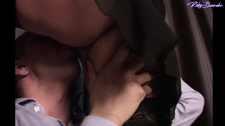 Topax Film Production: İtalyan Pornosu, Büyük Sürtük Götünü Siktiriyor