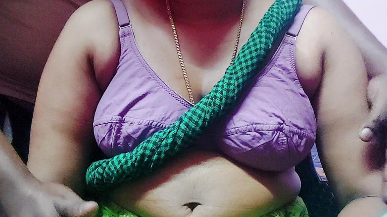 Desi Mohini: Desi zia zia fa sesso con il fratellastro del marito