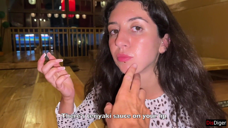 Dis Diger: Saya memancut mani di muka awek di bar Sushi dan...