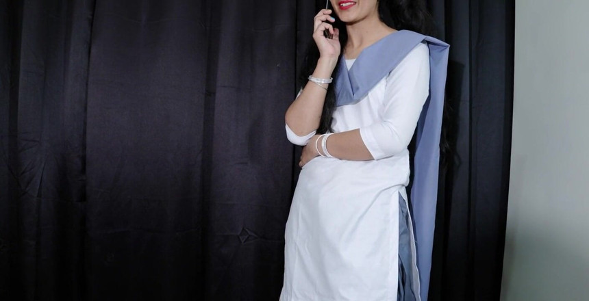 Your Priya: Una ragazza indiana che brama il cazzo