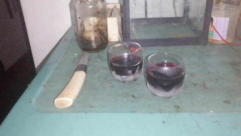 Tina Baby: 義父の巨大なチンコが継娘のためにサロムの下に隠れている