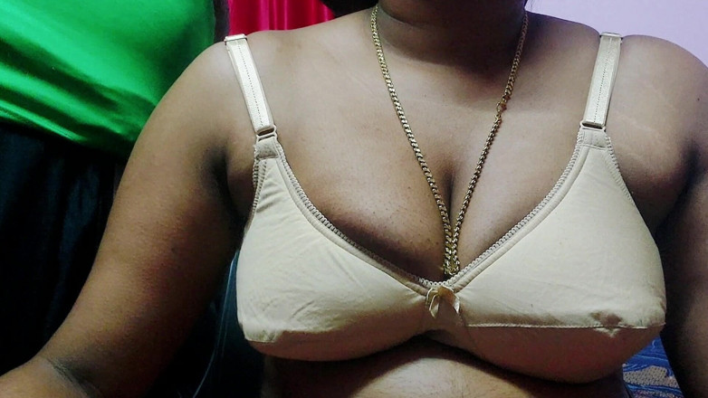 Desi Mohini: Mein sexy bhabhi allein in meinem haus