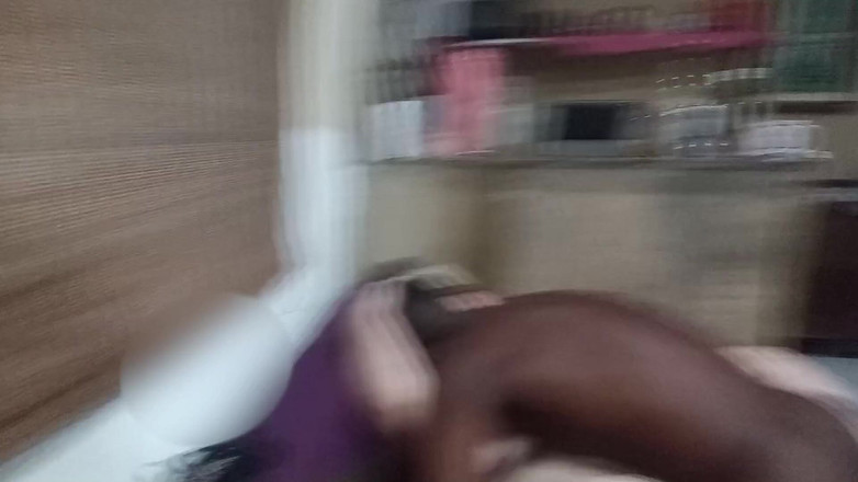 Cuckold Couple Swing: Ben Bacaklarımı Büyük Penis Için açıyorum, Boğuk Bir Kişi Film Çekiyor